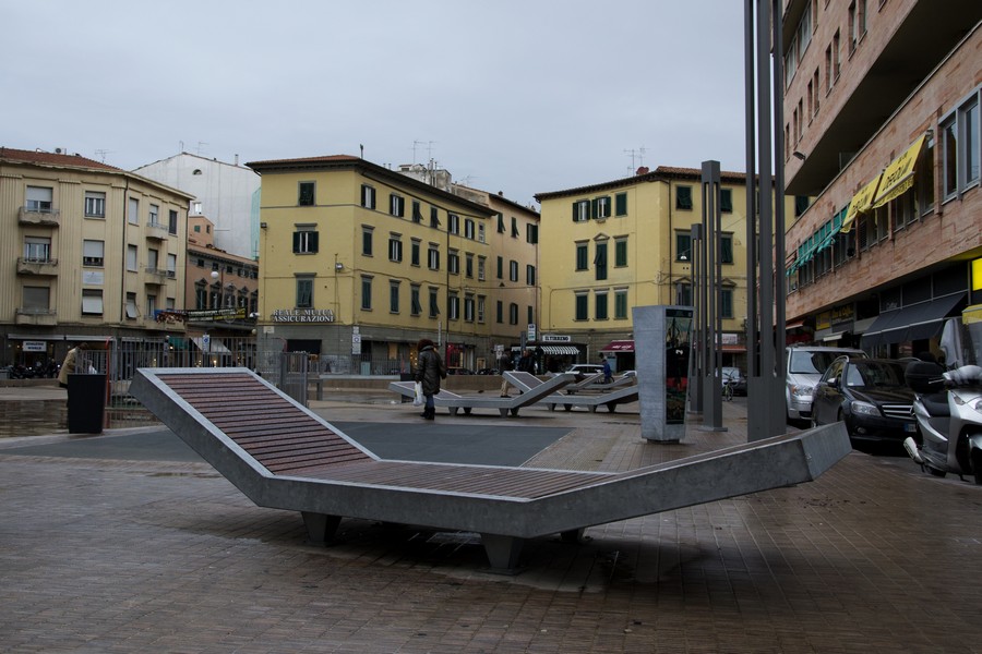 ATTIAS Piazza Attias 005