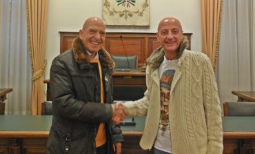 A 65 anni vince la Puccini Marathon di Viareggio