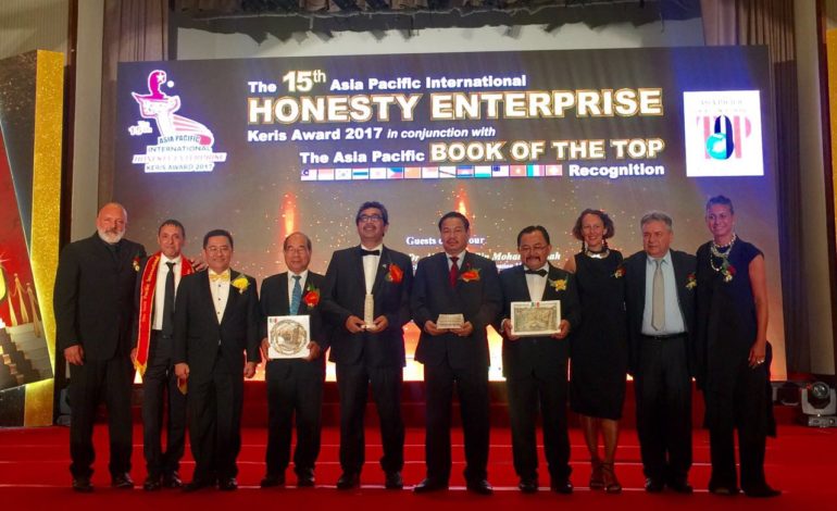 Imprese pisane protagoniste al “The 15th Asia Pacific international Honesty Enterprises – Keris Awards 2017”