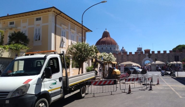 Pisa, al via i lavori per migliorare l’accessibilità della fermata dei bus in piazza Manin