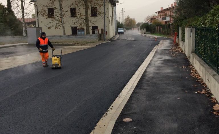 Calcinaia, avviati i lavori di asfaltatura in Via delle Case Bianche