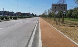 Terminato il marciapiede di via Cisanello a confine del Parco Urbano