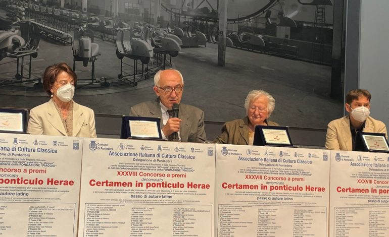 ﻿La premiazione del Certamen in ponticulo Herae