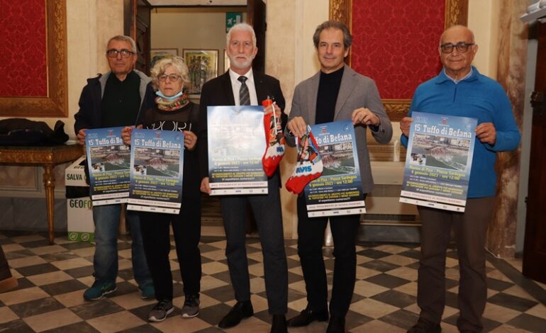 ﻿Tuffo di Befana, venerdì 6 gennaio torna l’appuntamento con il tradizionale bagno a Marina di Pisa